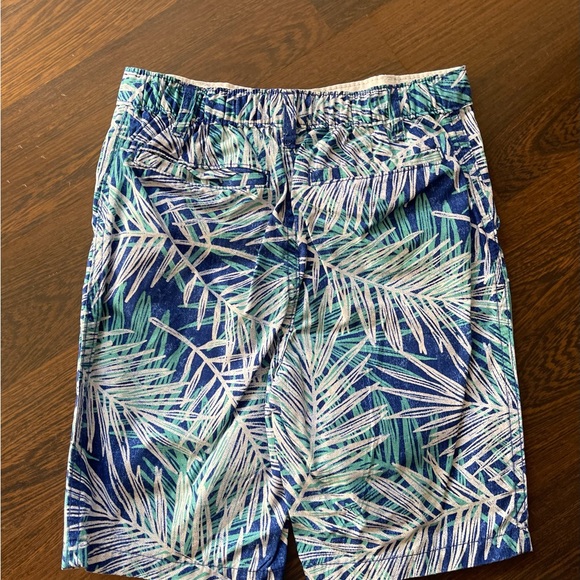 Boys Gymboree Short Set - Picture 6 of 7